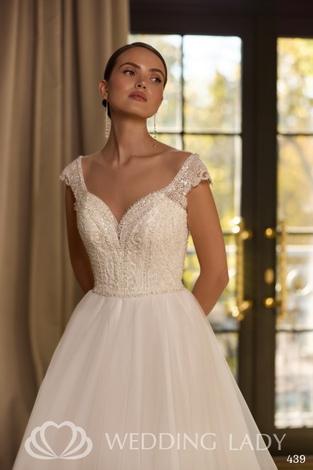 https://wedding-lady.com/images/stories/virtuemart/product/439-2.jpg