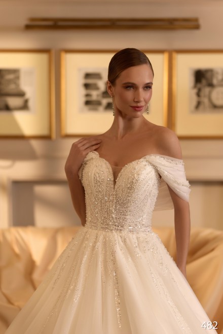 https://wedding-lady.com/images/stories/virtuemart/product/482_1.jpg